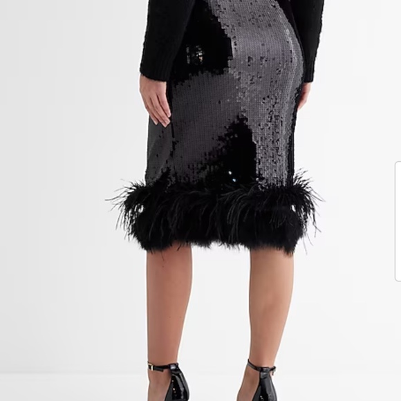 Black Sequin Feather Trim PullOn Stretch Midi Skirt Christmas NYE XS Fits 4/6 - Picture 3 of 7